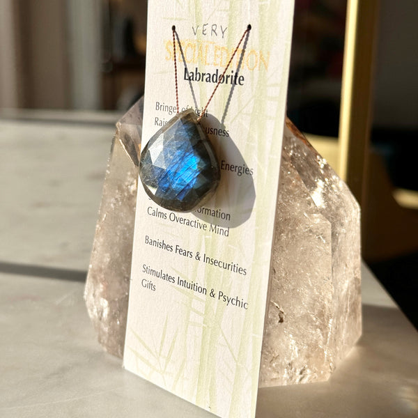 Labradorite Very Special Edition