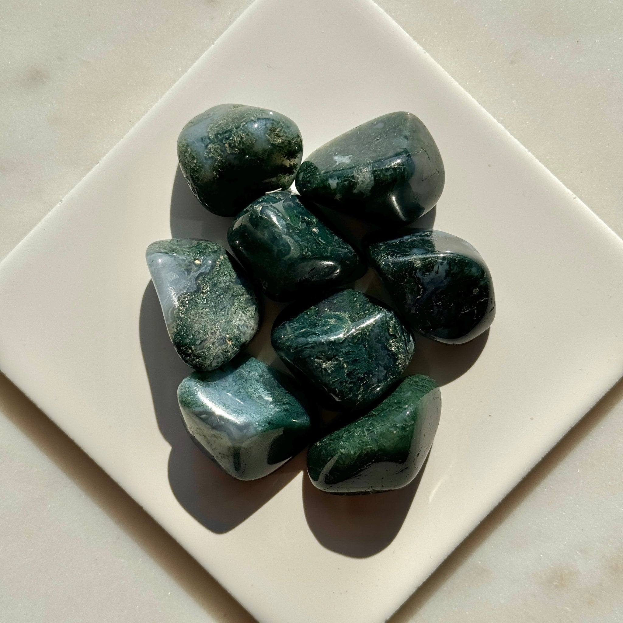 3 Large Polished Green Black White Moss Agate Crystal Tumbles 25g 0.9oz 3 Large Polished Green Black White Moss Agate Crystal Tumbles 25g 0.9oz