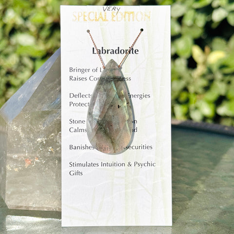 Labradorite Very Special Edition