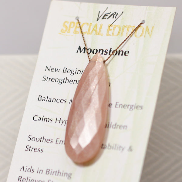 Moonstone (Peach) Large Drop Bead Necklace Very Special Edition 15 1/2"