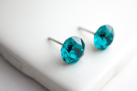 Stud Earring (X Large, Round)